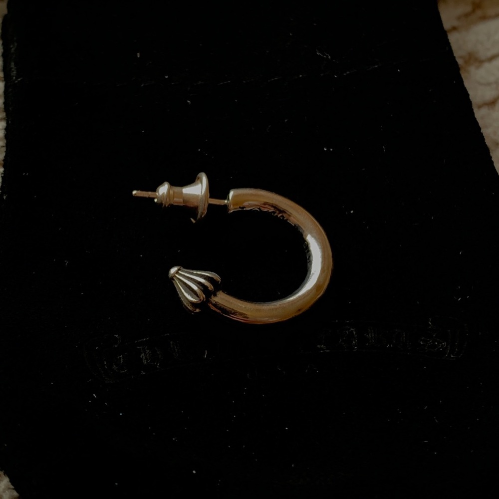 Chrome Hearts Earing